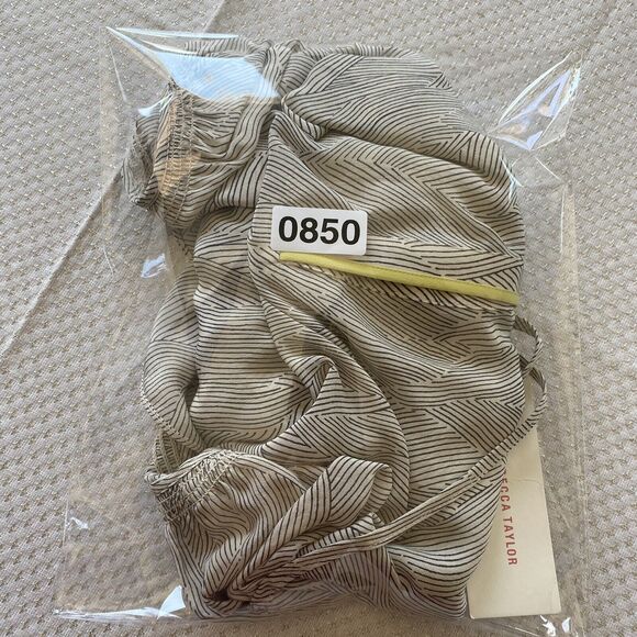 Rebecca Taylor Blouse Womens Sz 10  Cream Gray Kimono Print  Lyocell Flowy NWT - Picture 14 of 14